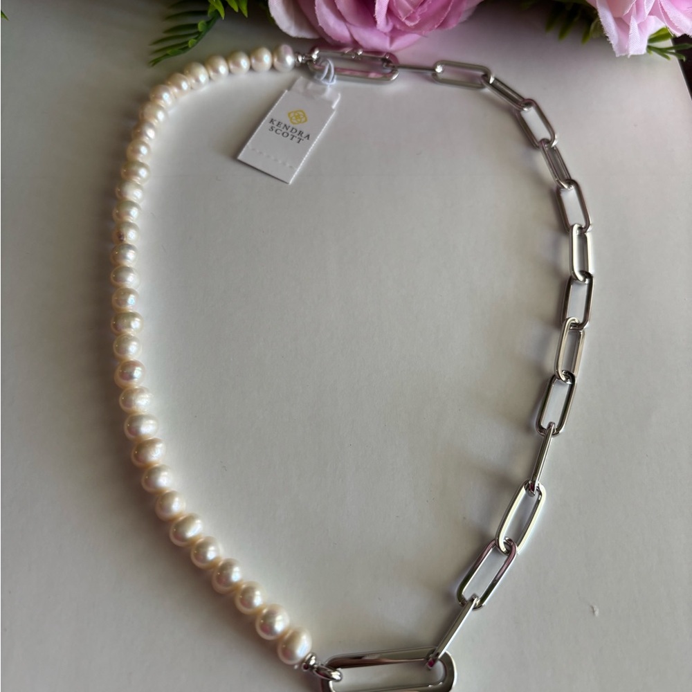 NWT Kendra Scott  Ashton Half Chain Necklace in silver White Pearls